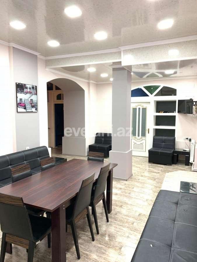 Satılır, köhnə tikili, 4 otaqlı, 140 m², Sahil m.