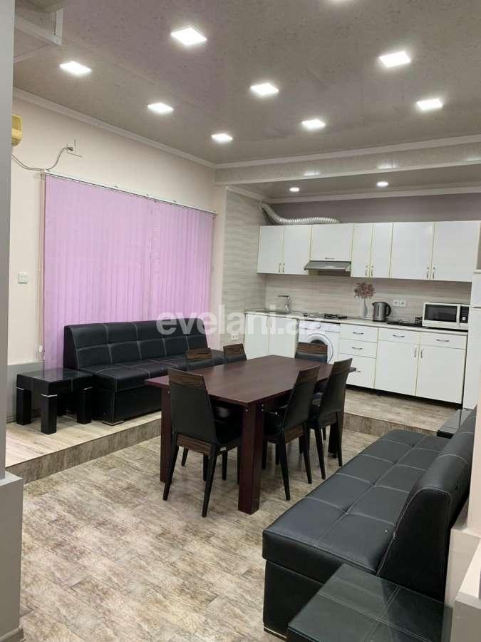 Satılır, köhnə tikili, 4 otaqlı, 140 m², Sahil m.