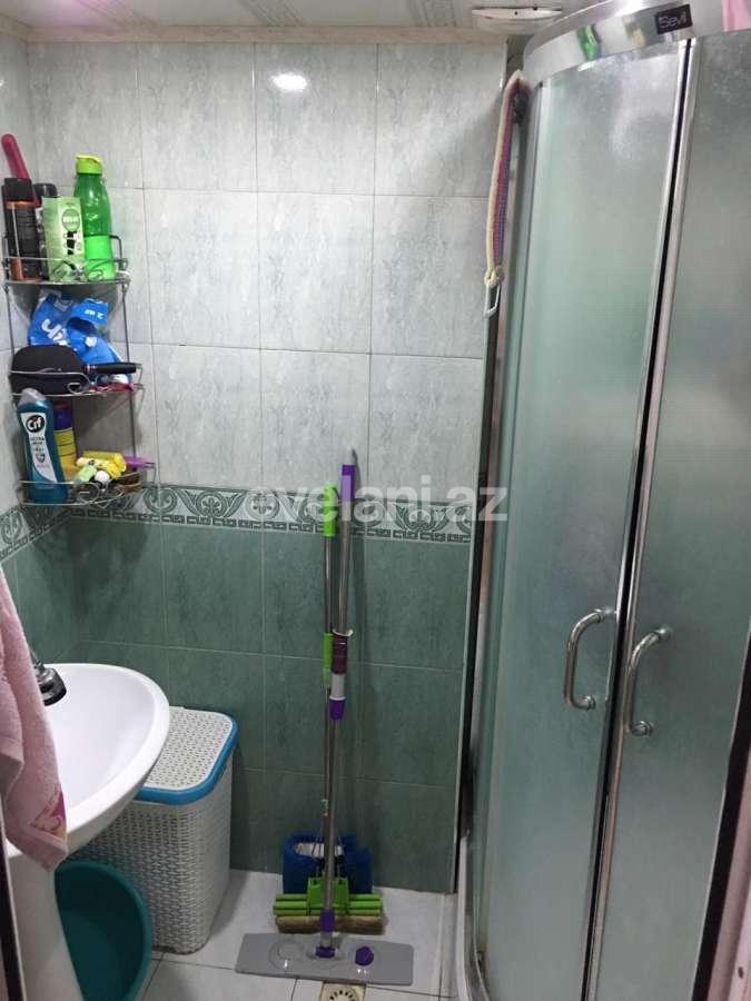 Satılır, köhnə tikili, 3 otaqlı, 75 m², Elmlər Akademiyası m.