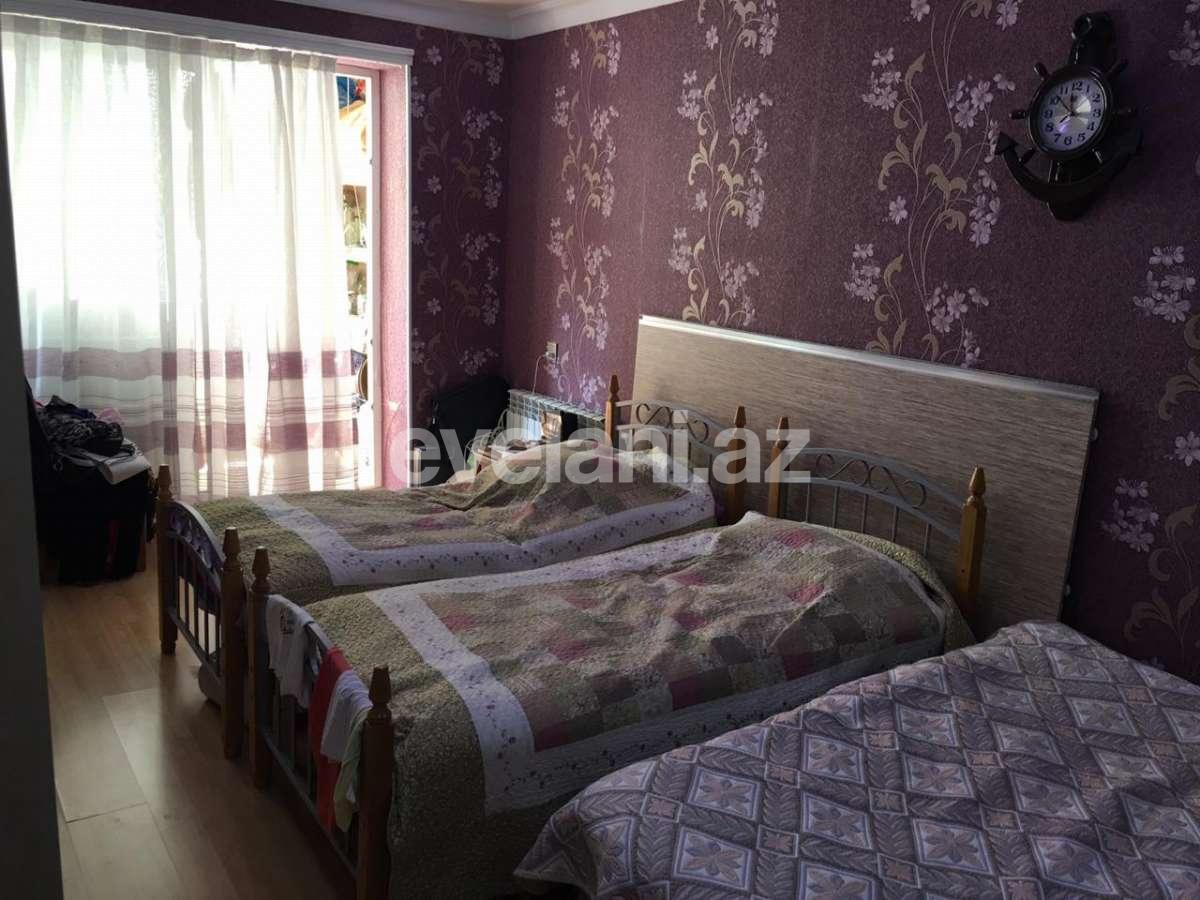 Satılır, köhnə tikili, 3 otaqlı, 75 m², Elmlər Akademiyası m.