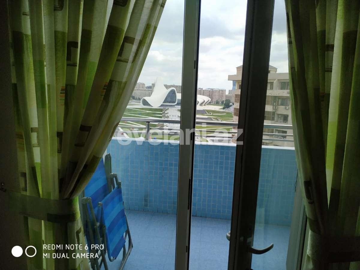 Satılır, yeni tikili, 2 otaqlı, 70 m², Nəriman Nərimanov m.