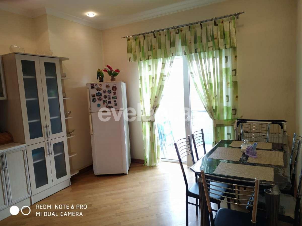 Satılır, yeni tikili, 2 otaqlı, 70 m², Nəriman Nərimanov m.