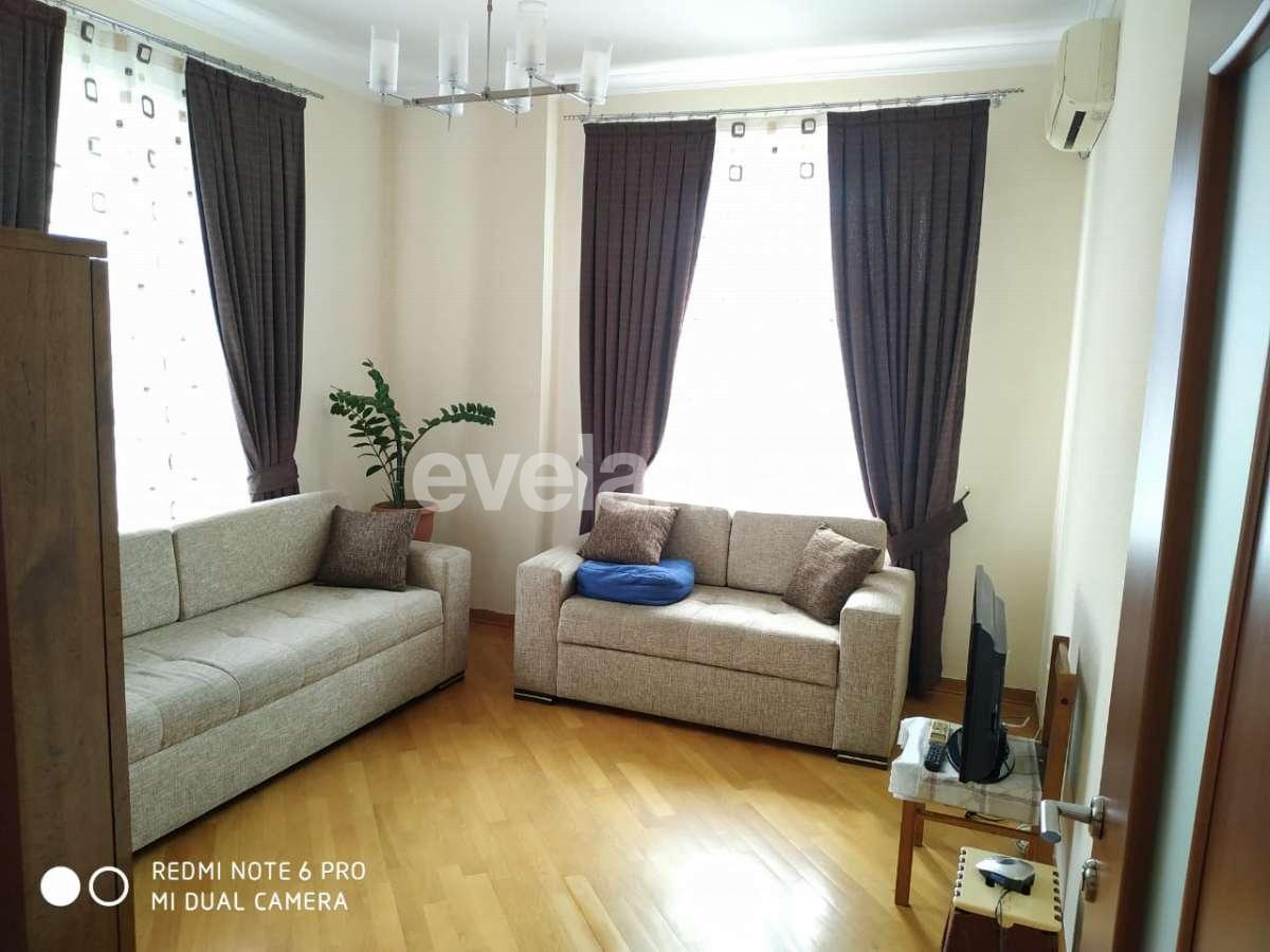 Satılır, yeni tikili, 2 otaqlı, 70 m², Nəriman Nərimanov m.