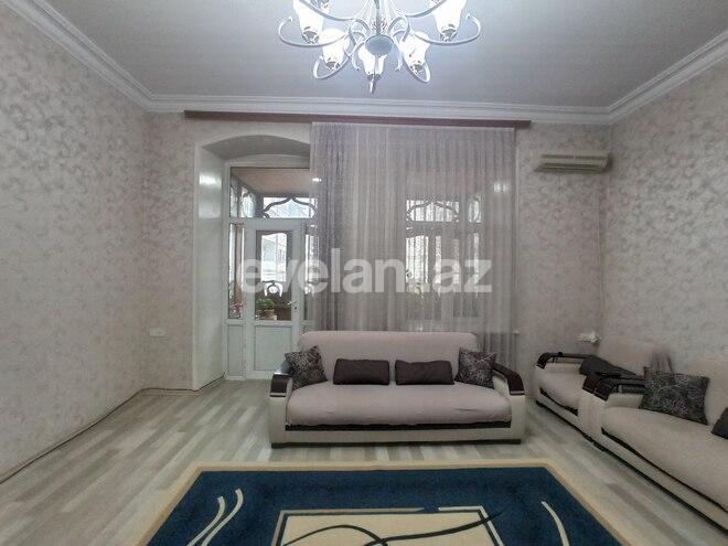 Sale, old building, 3 room, 90 m², Icheri Sheher m.