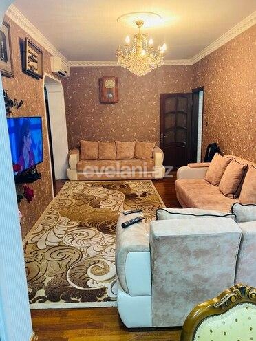 Satılır, köhnə tikili, 3 otaqlı, 70 m², Həzi Aslanov m.