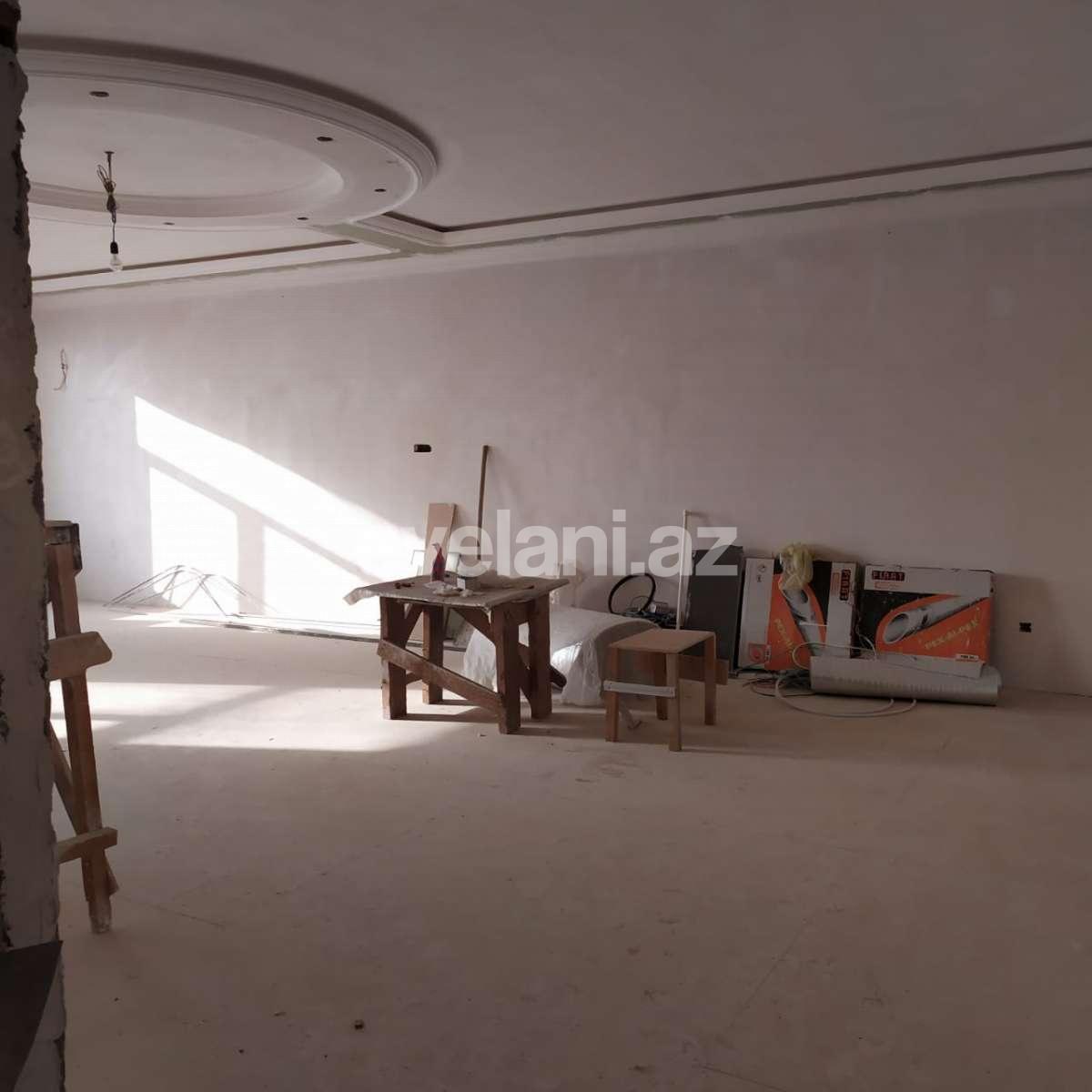 Продаётся, новостройка, 4-комнаты, 238 m², Низами m.