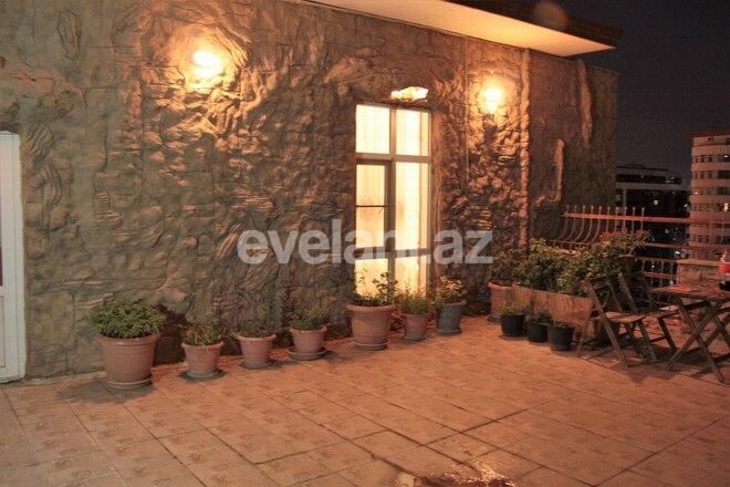 Satılır, yeni tikili, 4 otaqlı, 215 m², Şah İsmayıl Xətai m.