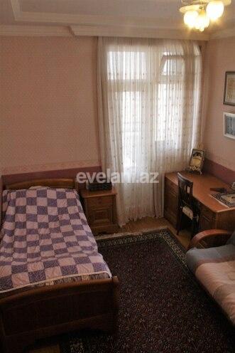 Satılır, yeni tikili, 4 otaqlı, 215 m², Şah İsmayıl Xətai m.