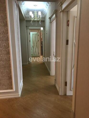 Продаётся, новостройка, 5-комнаты, 215 m², Хатаинский r.