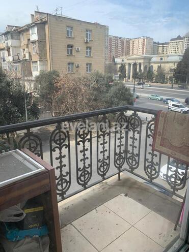 Satılır, köhnə tikili, 3 otaqlı, 70 m², Nərimanov r.