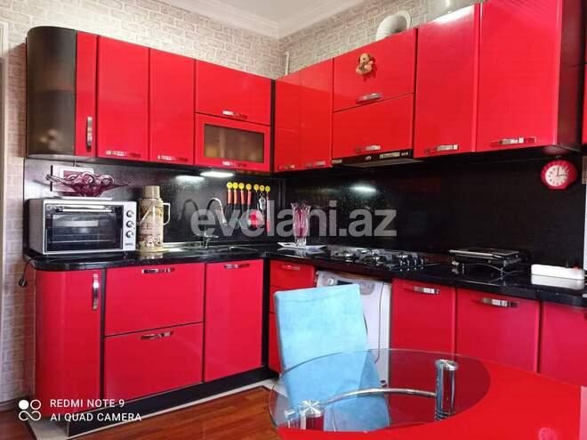 Satılır, köhnə tikili, 3 otaqlı, 70 m², Həzi Aslanov m.