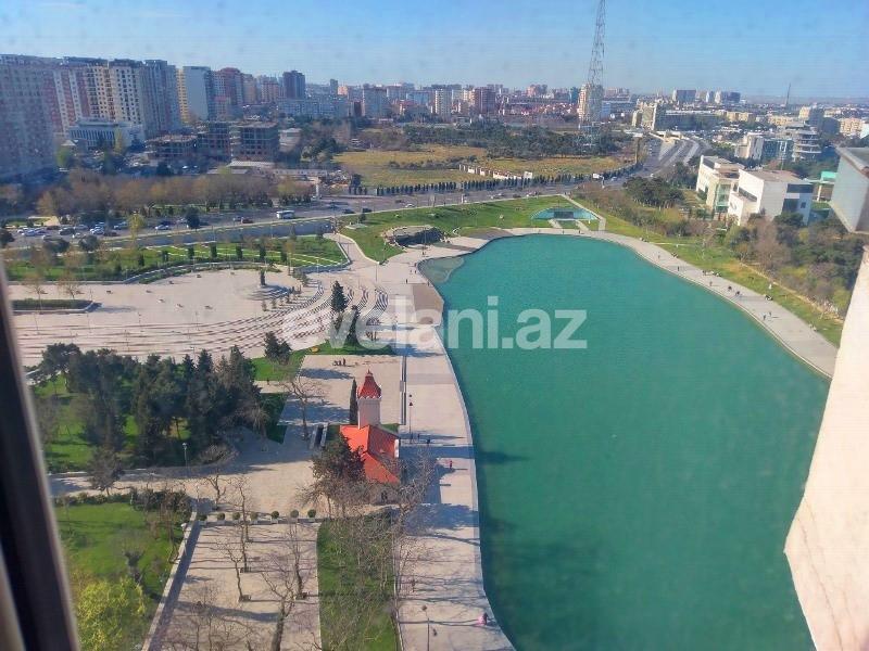 Satılır, yeni tikili, 3 otaqlı, 164 m², 28 may m.