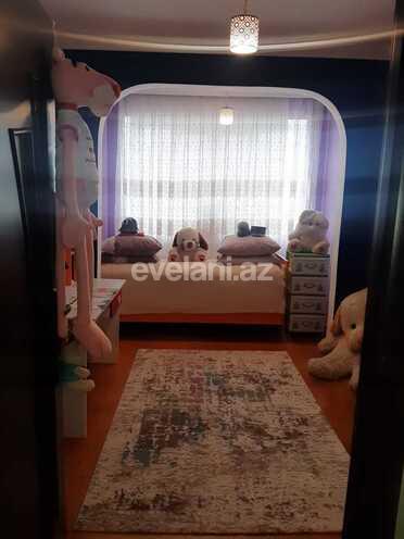 Satılır, köhnə tikili, 3 otaqlı, 80 m², Həzi Aslanov m.