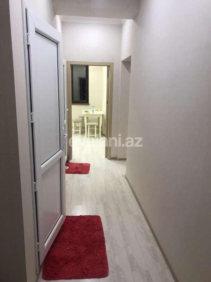 Kirayə verilir, yeni tikili, 2 otaqlı, 70 m², Həzi Aslanov m.