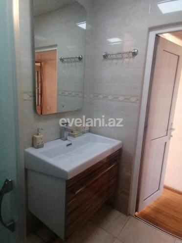 Sale, old building, 3 room, 85 m², Ahmedli m.