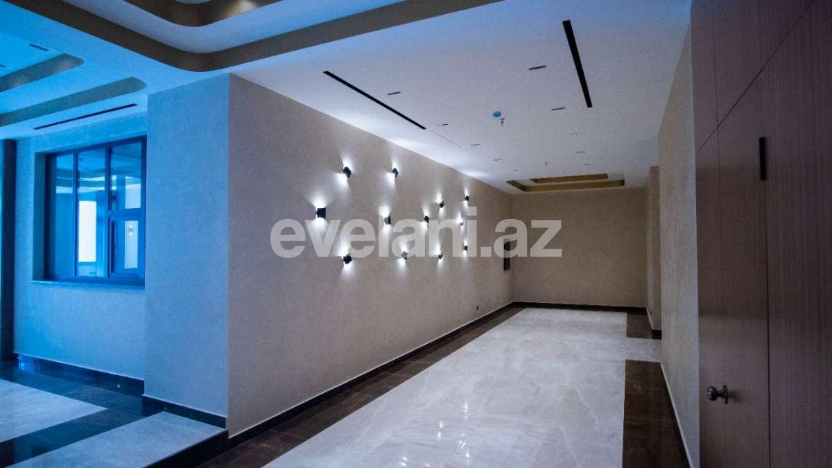 Satılır, yeni tikili, 3 otaqlı, 158 m², Şah İsmayıl Xətai m.