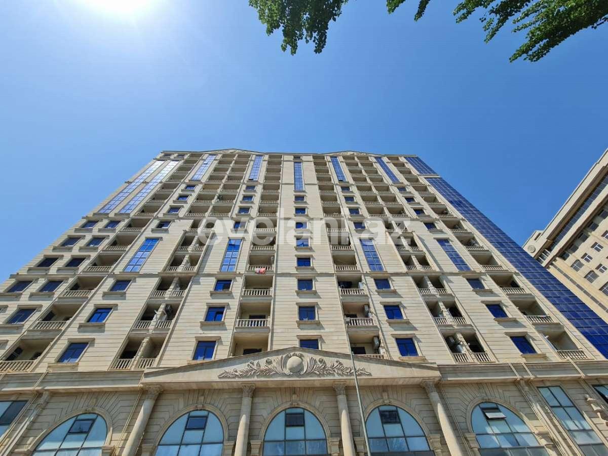 Sale, new building, 4 room, 180 m², Nasimi r.