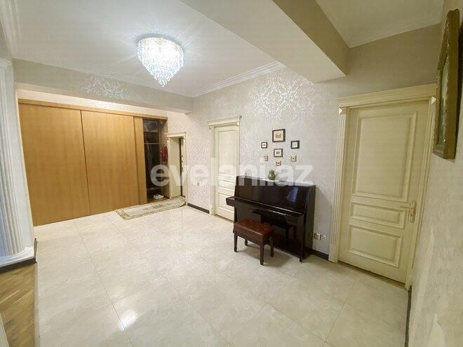 Satılır, yeni tikili, 3 otaqlı, 131 m², Nəriman Nərimanov m.