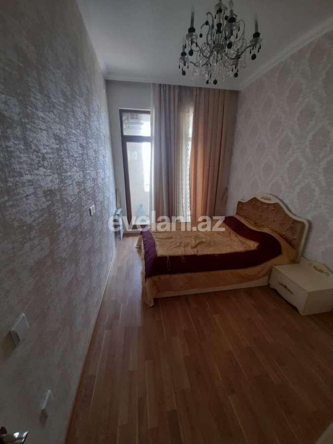 Kirayə verilir, yeni tikili, 2 otaqlı, 60 m², İnşaatçılar m.