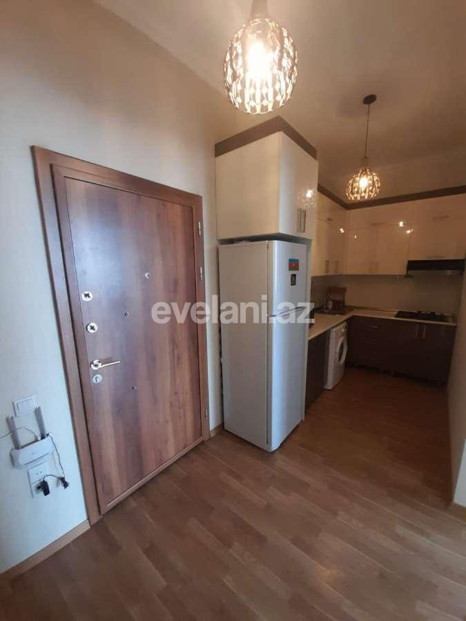 Kirayə verilir, yeni tikili, 2 otaqlı, 60 m², İnşaatçılar m.