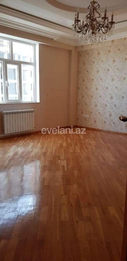 Satılır, yeni tikili, 3 otaqlı, 125 m², İnşaatçılar m.