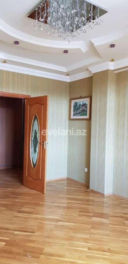 Satılır, yeni tikili, 3 otaqlı, 125 m², İnşaatçılar m.