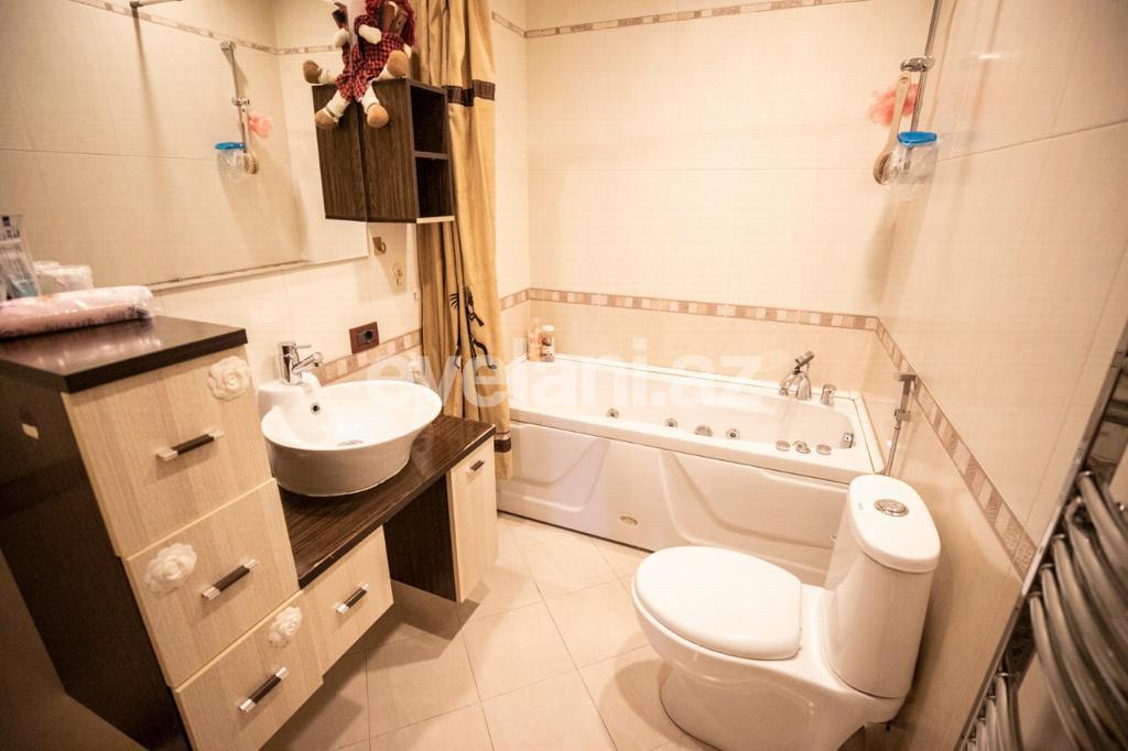 Satılır, yeni tikili, 3 otaqlı, 132 m², Şah İsmayıl Xətai m.