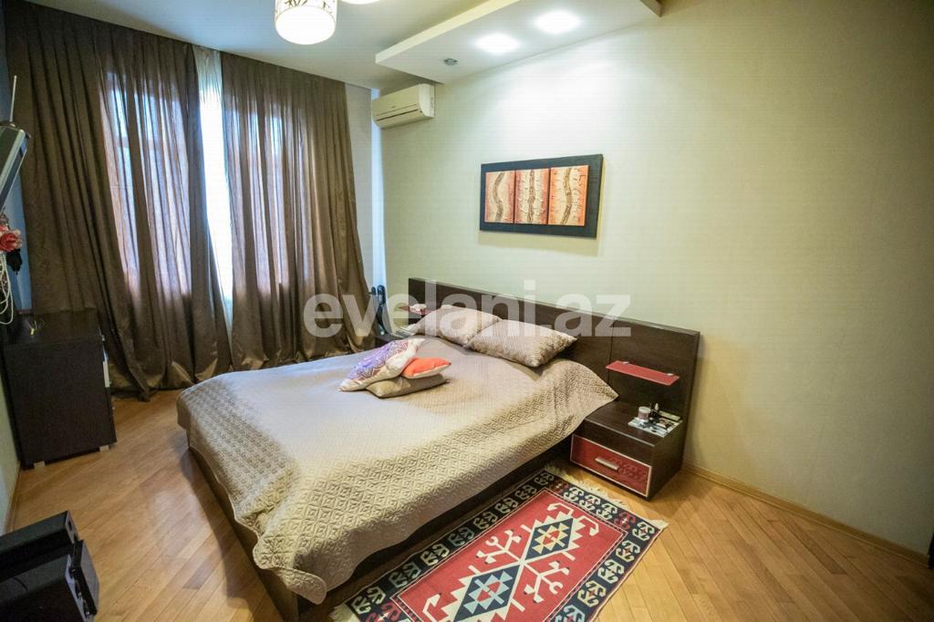 Satılır, yeni tikili, 3 otaqlı, 132 m², Şah İsmayıl Xətai m.