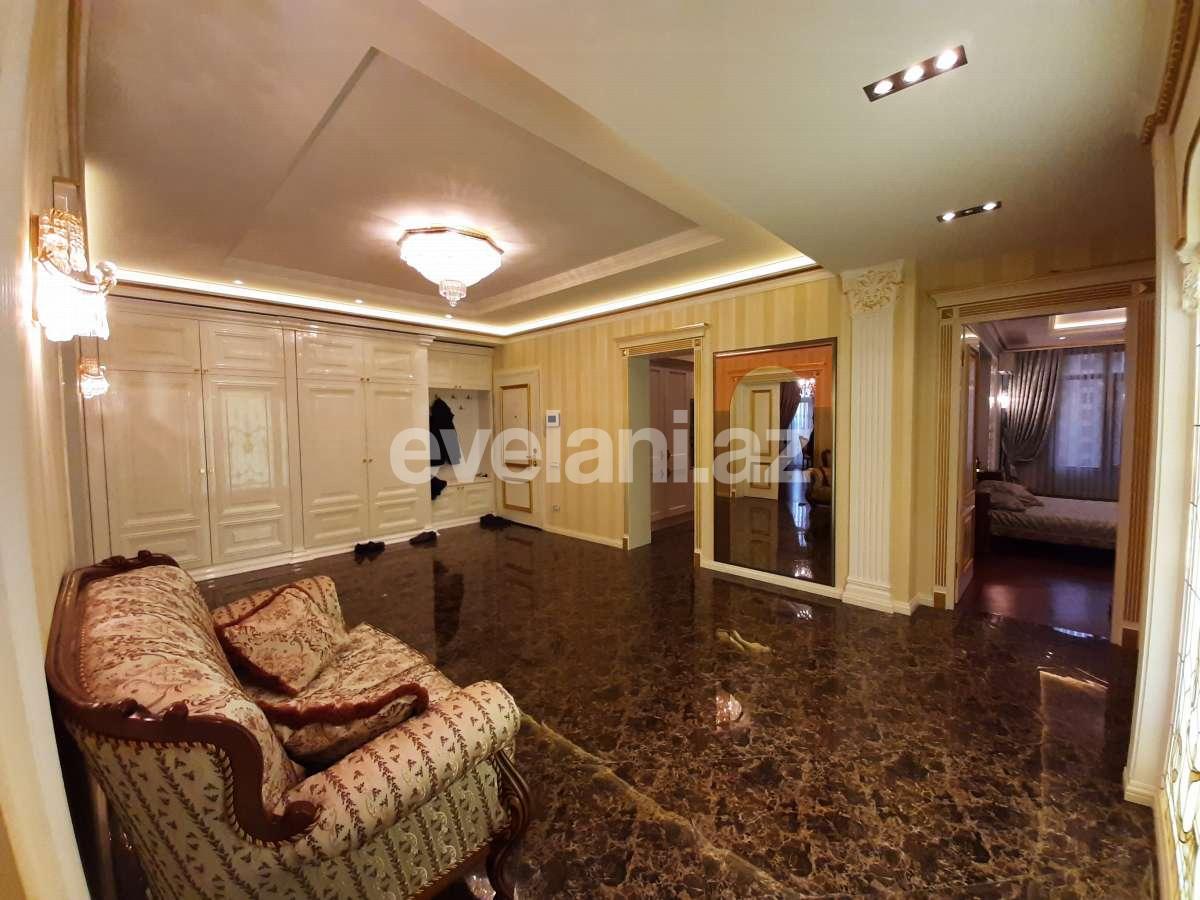 Satılır, yeni tikili, 3 otaqlı, 160 m², 28 may m.