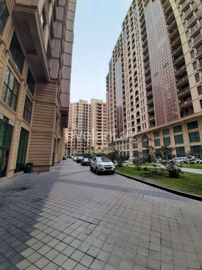 Satılır, yeni tikili, 3 otaqlı, 160 m², 28 may m.