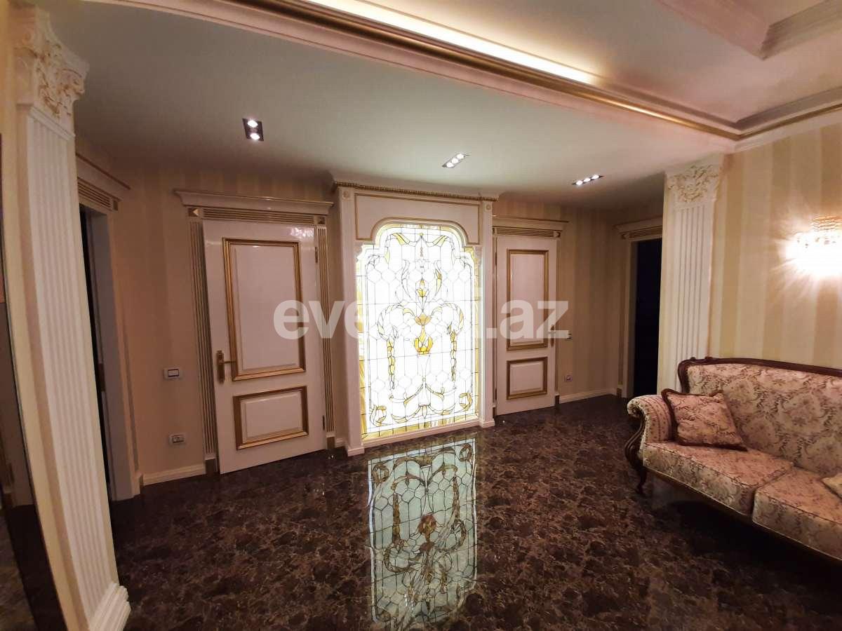 Satılır, yeni tikili, 3 otaqlı, 160 m², 28 may m.