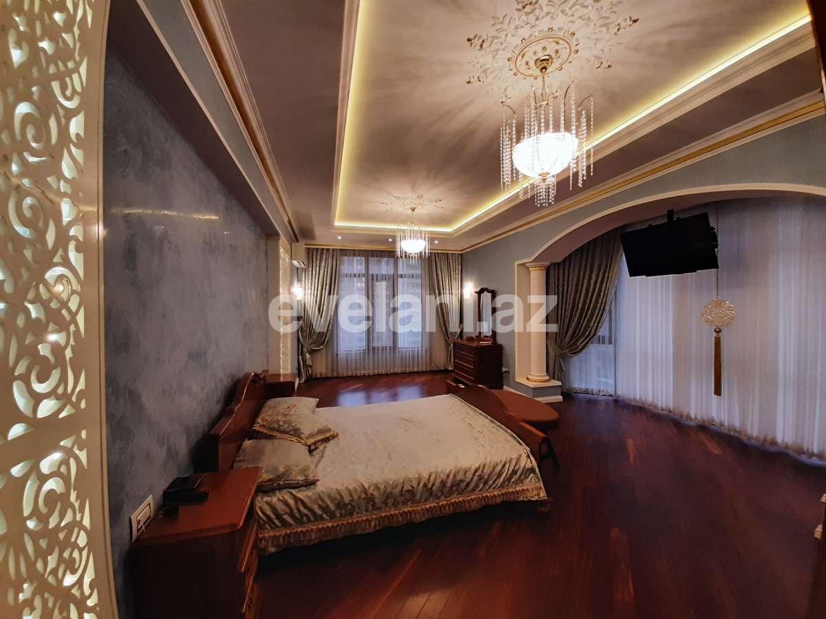 Satılır, yeni tikili, 3 otaqlı, 160 m², 28 may m.