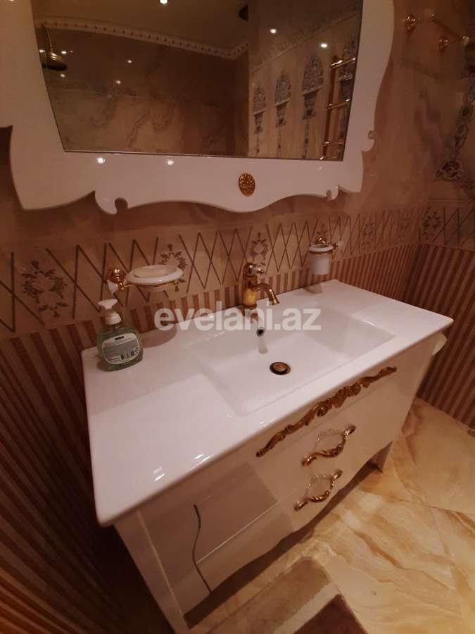 Satılır, yeni tikili, 3 otaqlı, 160 m², 28 may m.