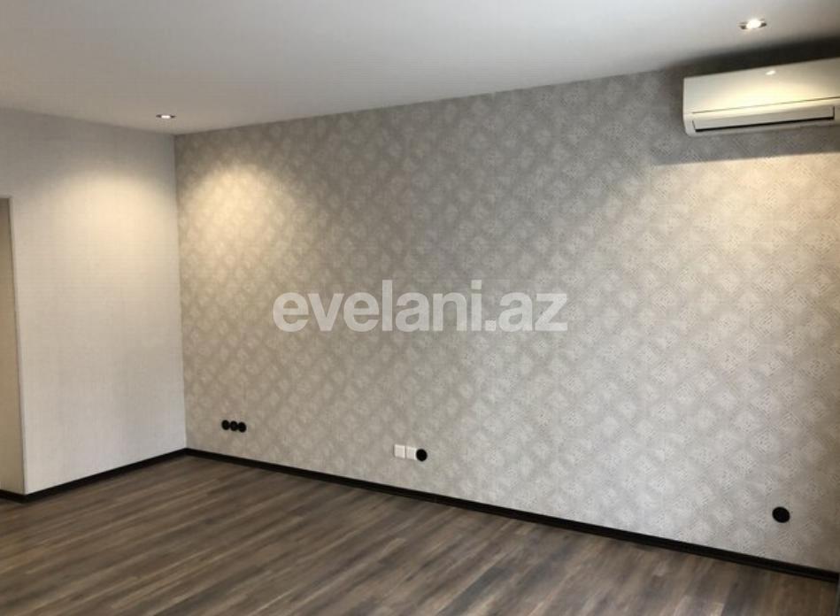 Sale, old building, 3 room, 110 m², Icheri Sheher m.