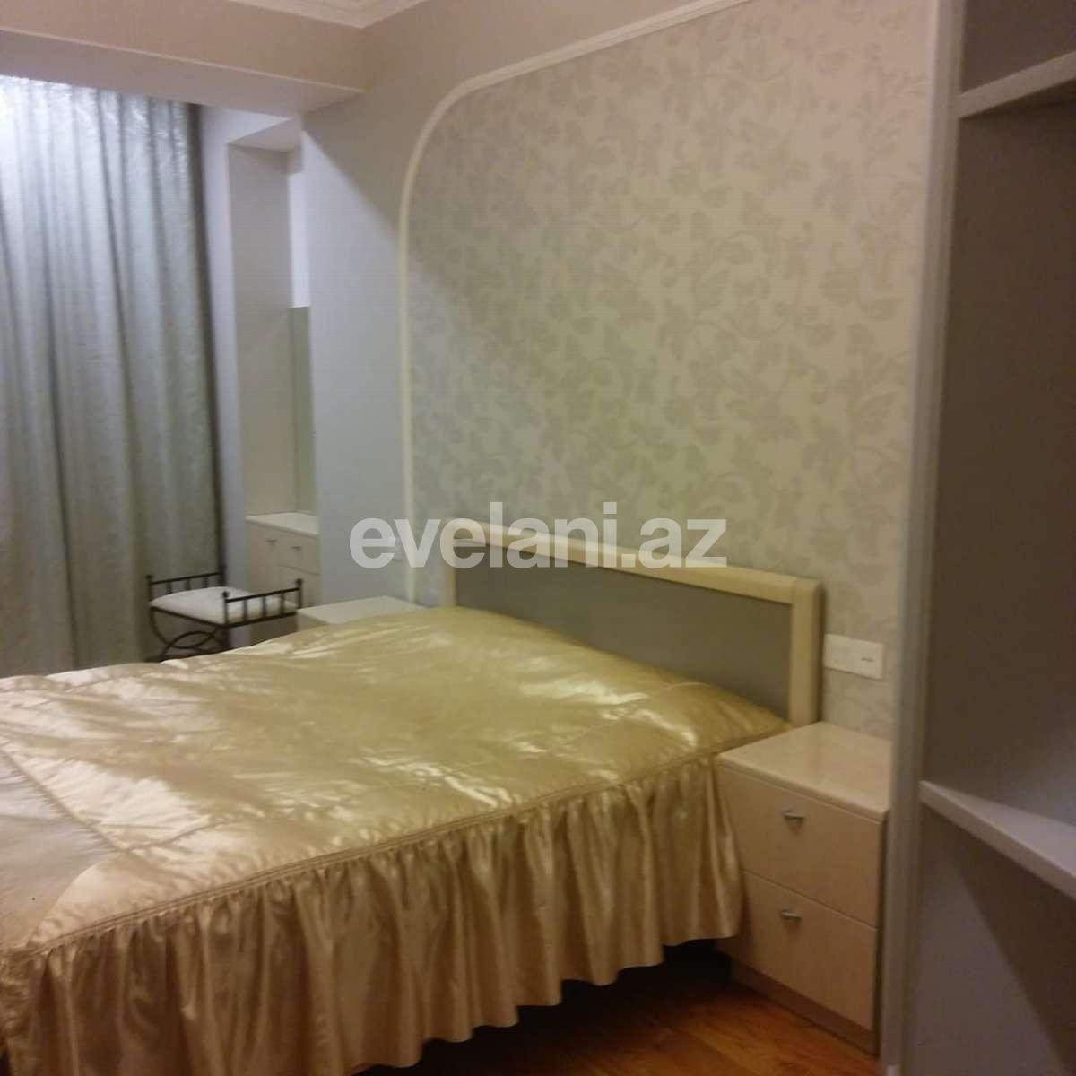 Satılır, yeni tikili, 3 otaqlı, 126 m², İnşaatçılar m.