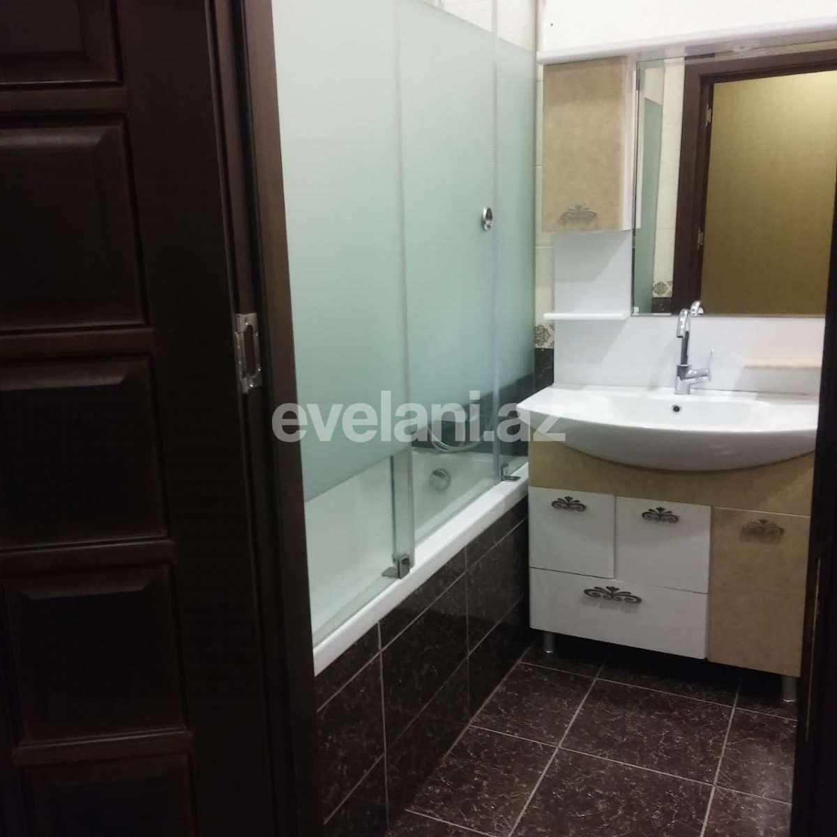 Satılır, yeni tikili, 3 otaqlı, 126 m², İnşaatçılar m.