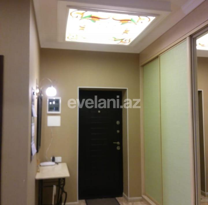 Satılır, yeni tikili, 3 otaqlı, 126 m², İnşaatçılar m.