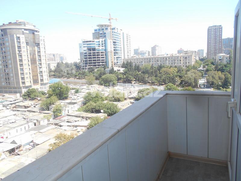 Satılır, yeni tikili, 3 otaqlı, 135 m², 28 may m.