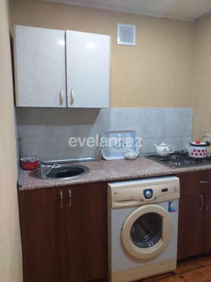 Kirayə verilir, köhnə tikili, 3 otaqlı, 70 m², Elmlər Akademiyası m.