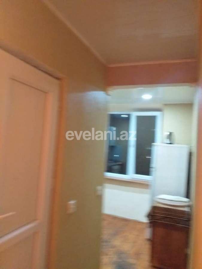 Kirayə verilir, köhnə tikili, 3 otaqlı, 70 m², Elmlər Akademiyası m.