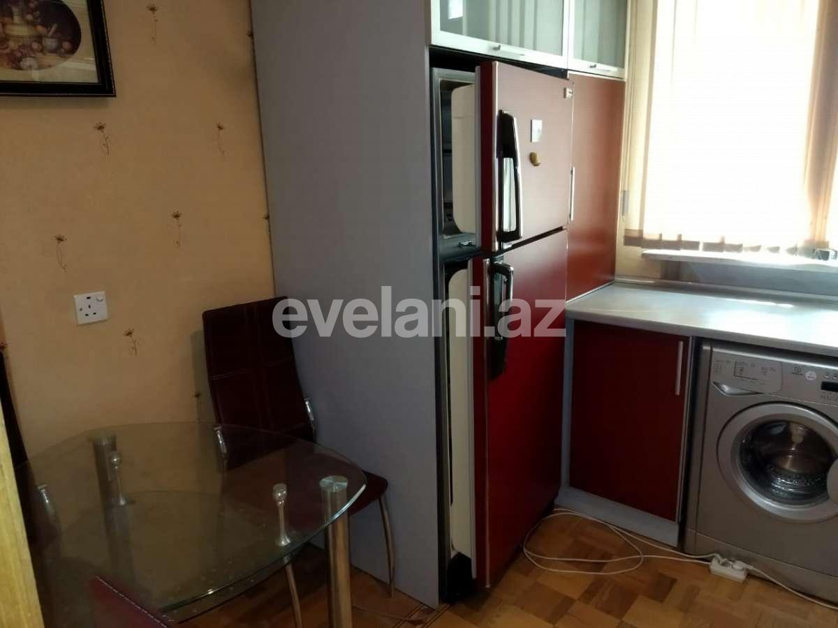 Sale, old building, 3 room, 120 m², Sahil m.