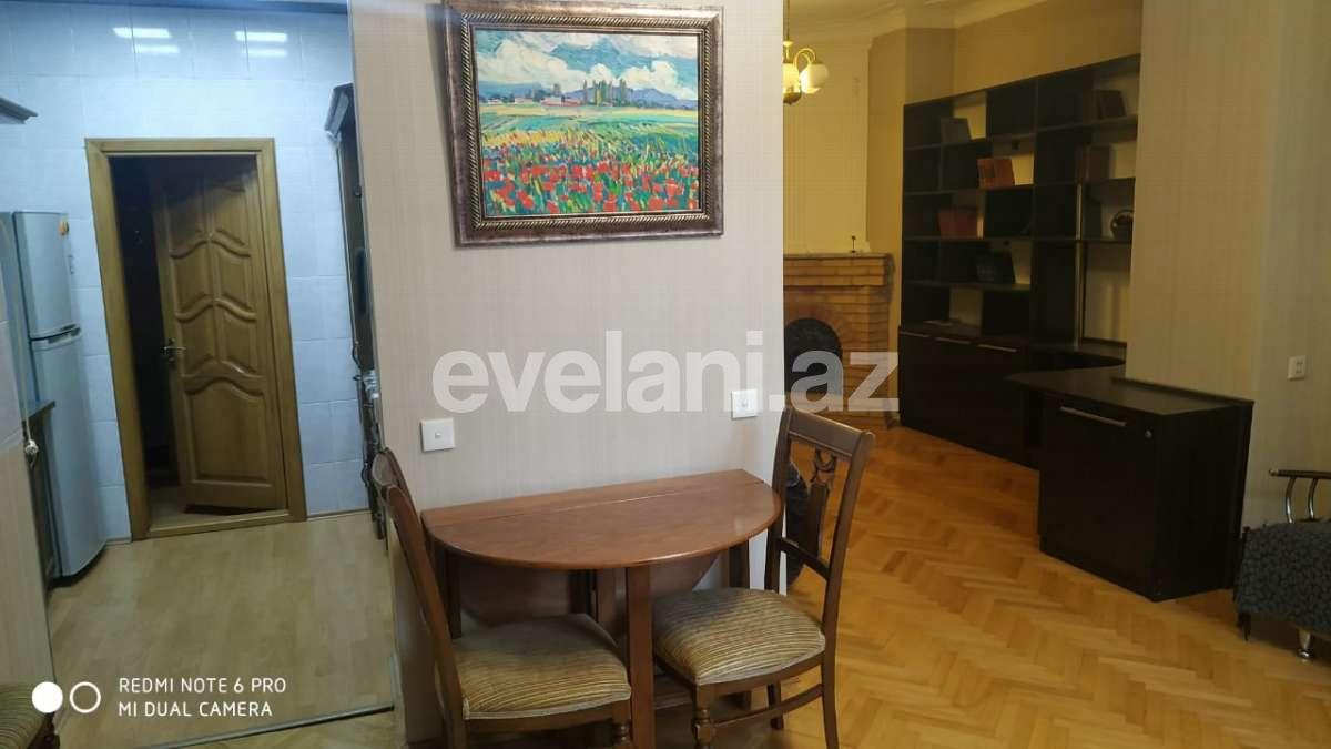Rent, old building, 2 room, 60 m², Sabail r.