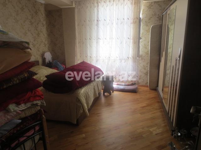 Satılır, yeni tikili, 2 otaqlı, 78 m², İnşaatçılar m.