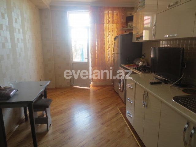 Satılır, yeni tikili, 2 otaqlı, 78 m², İnşaatçılar m.