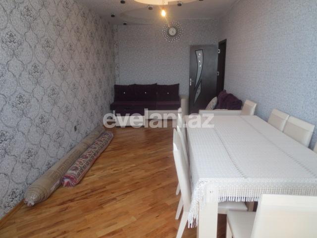 Satılır, yeni tikili, 2 otaqlı, 78 m², İnşaatçılar m.