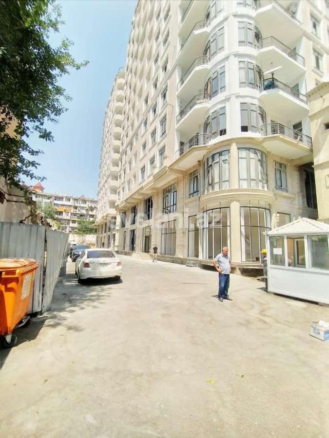 Satılır, yeni tikili, 2 otaqlı, 52 m², 28 may m.