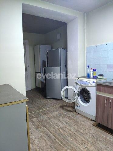 Сдаётся, вторичка, 2-комнаты, 69 m², Иншаатчылар m.