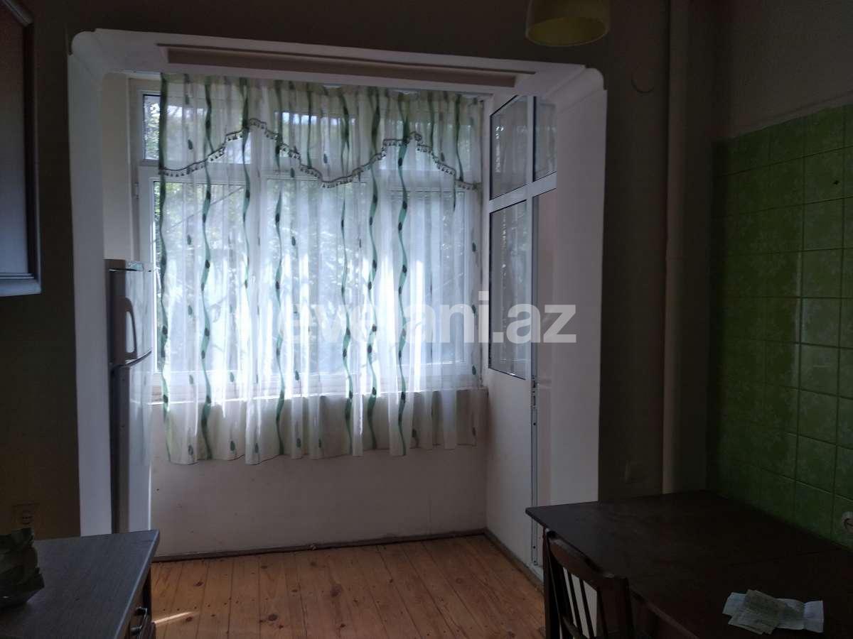 Satılır, köhnə tikili, 2 otaqlı, 60 m², Nəriman Nərimanov m.