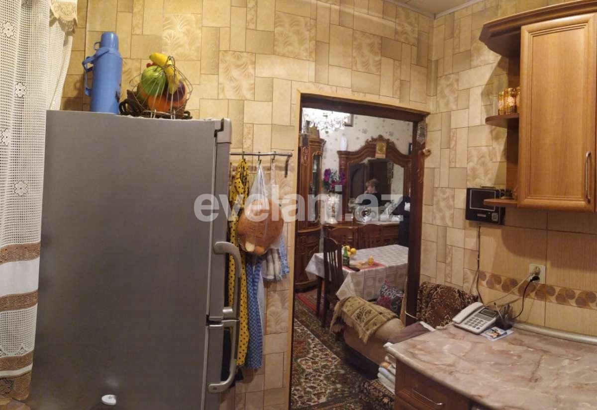 Satılır, köhnə tikili, 3 otaqlı, 80 m², 7-ci mikrorayon q.