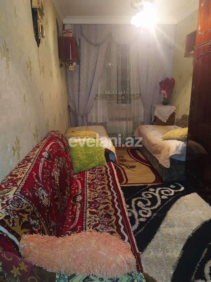 Satılır, köhnə tikili, 3 otaqlı, 80 m², 7-ci mikrorayon q.